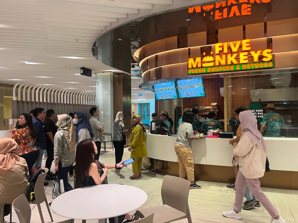 Five Monkeys Burger - Plaza Senayan