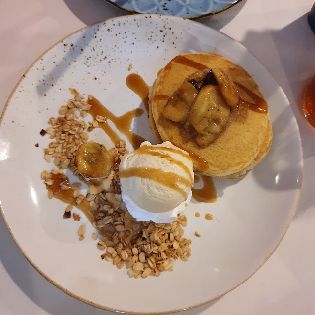Banana Pancakes