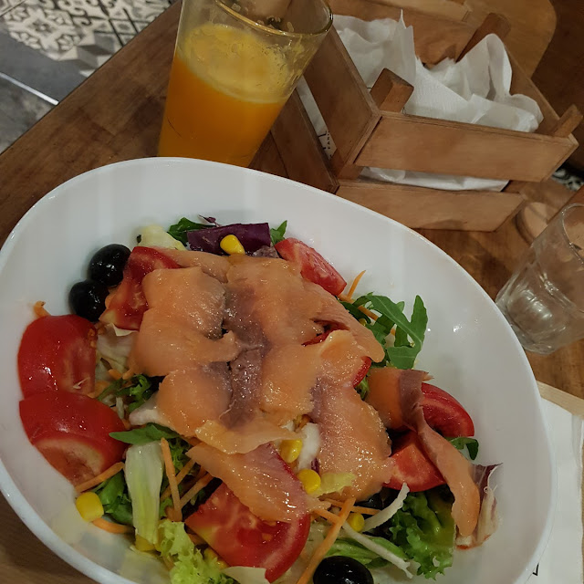 Salmon Salad
