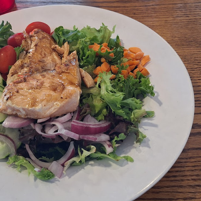 Chef's Salad with Grilled Salmon