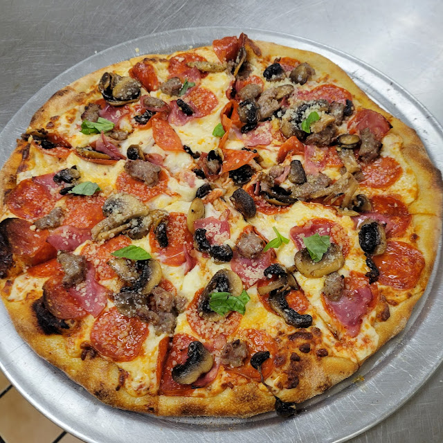 Pepperoni & Mushrooms