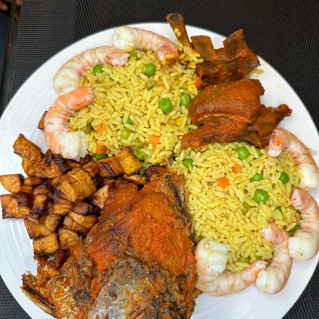 Half&Half Jollof Rice & Fried Rice Combo