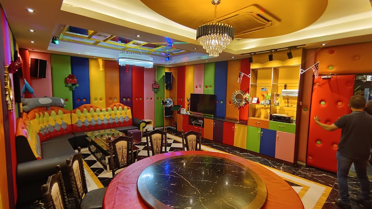 Forest City Crazy Roast Bar