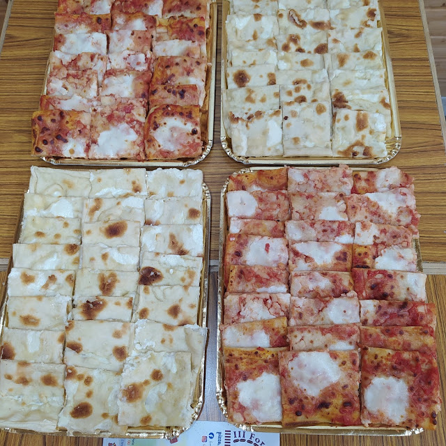 Focaccia Al Formaggio E Farinata