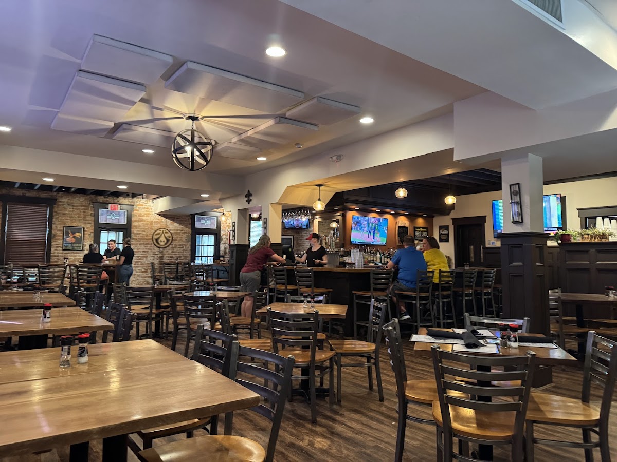 Fort Mitchell Public House