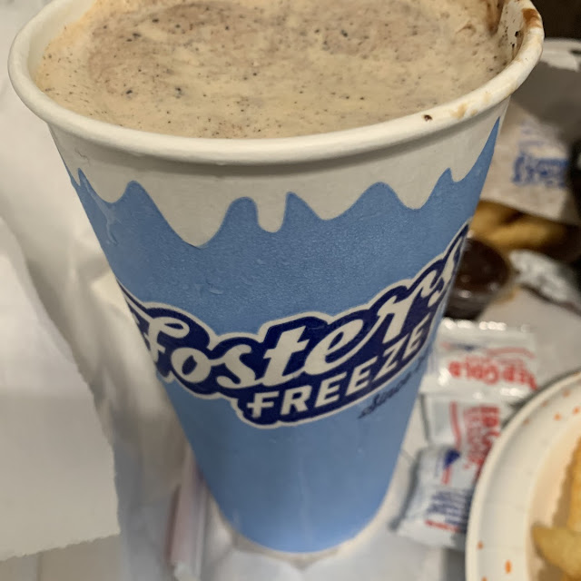 Hot Fudge and Oreo Cookies