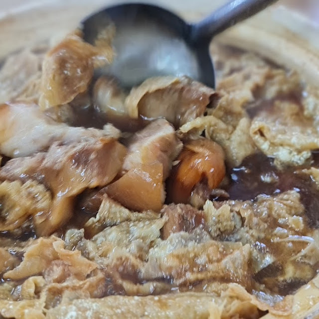 Bak Kut Teh Soup in Claypot