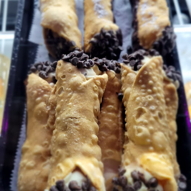 Cannoli