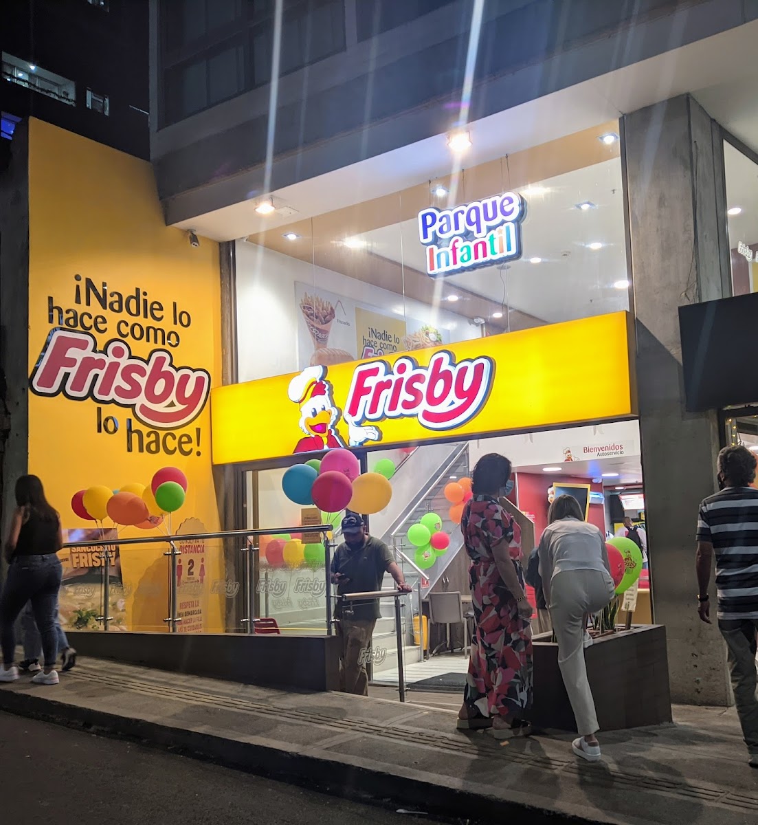 Frisby C.C. Antares Plaza