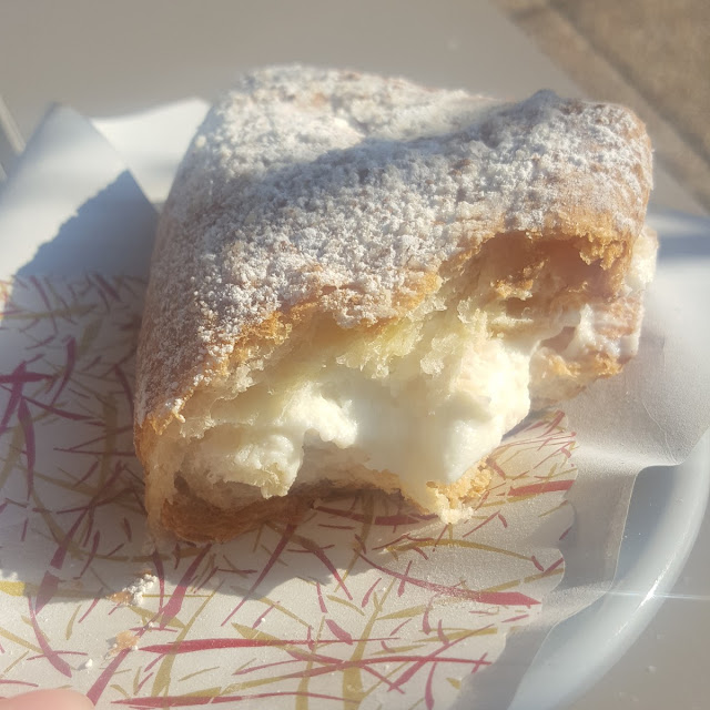 Ricotta Crossiant Type Thing