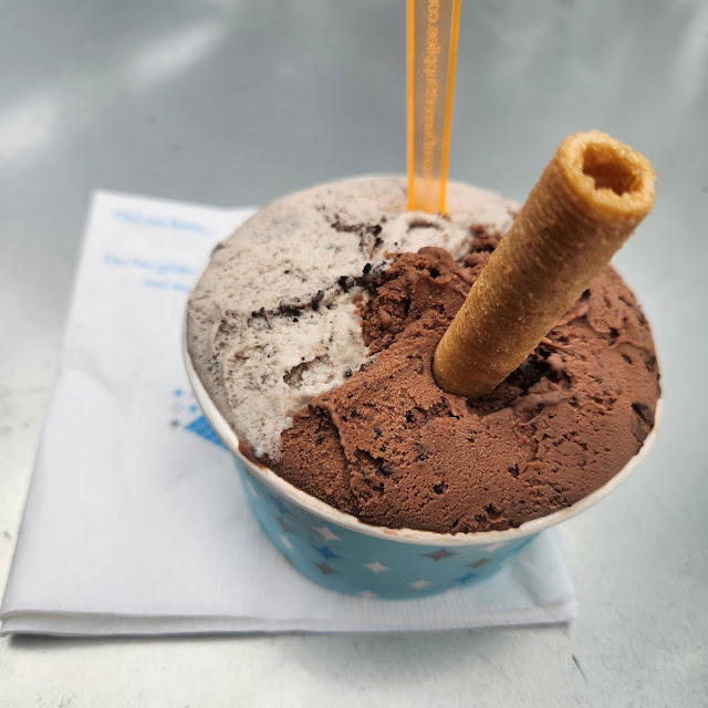 Cookies & Cream and Chocolate Ice Cream