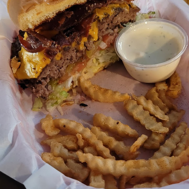 Hamburger Deluxe
