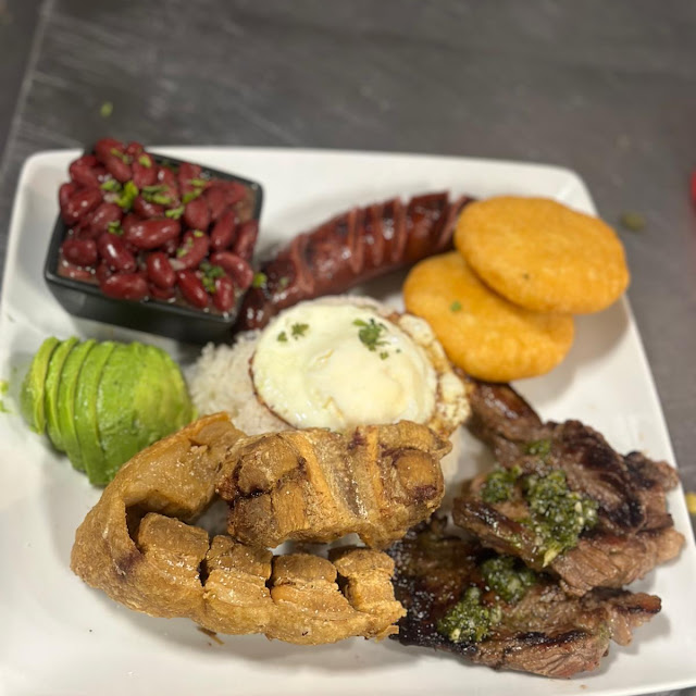 Bandeja Paisa Colombia