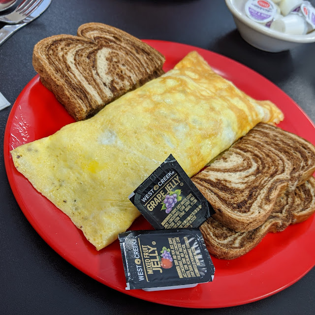 Ham and Cheese Omelette with Rye Toast