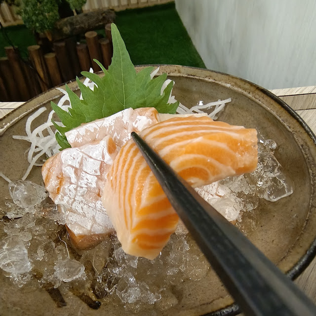 Salmon Belly Sashimi