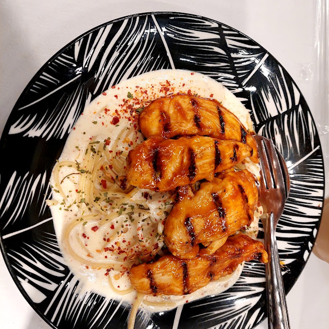 Chicken Alfredo Pasta