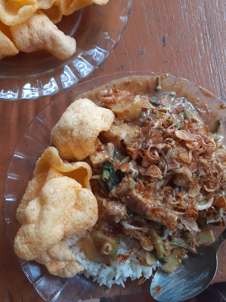 GADO-GADO MPO MUMUNG