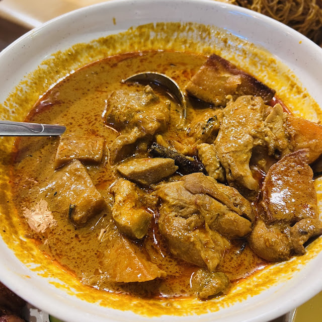 Uncle Lip's Curry Chicken