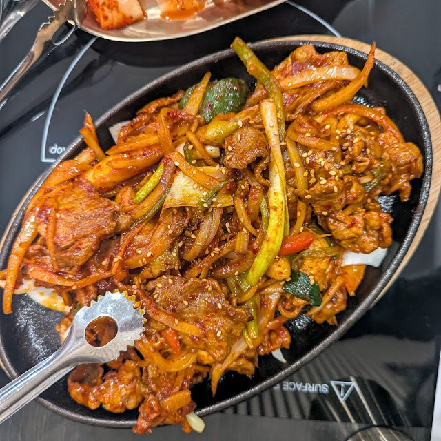 제육볶음 Jeyuk Bokkeum