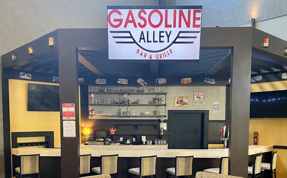 Gasoline Alley Bar & Grille