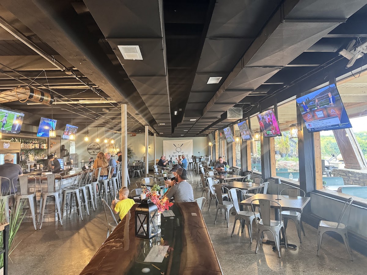 Gauci's Pizzeria & Pub