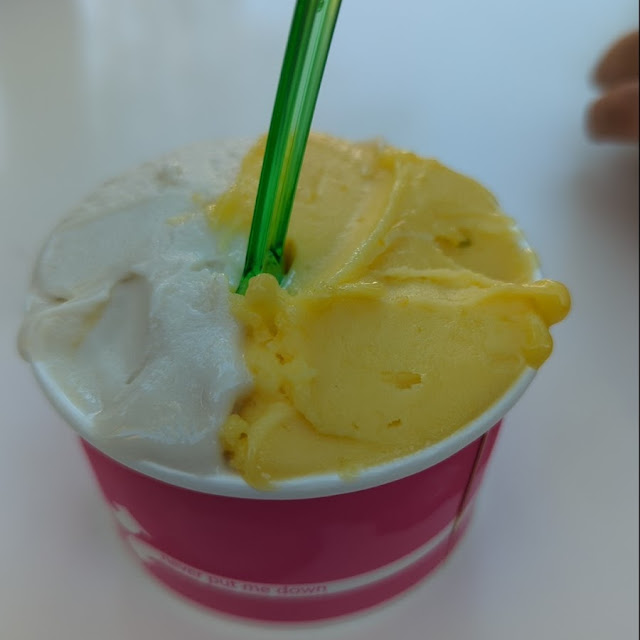Small Size Banana and Mango