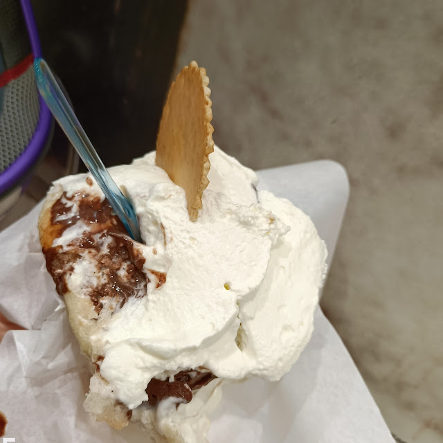 Brioche Gusto Cioccolato Grisbì Al Limone Con Panna