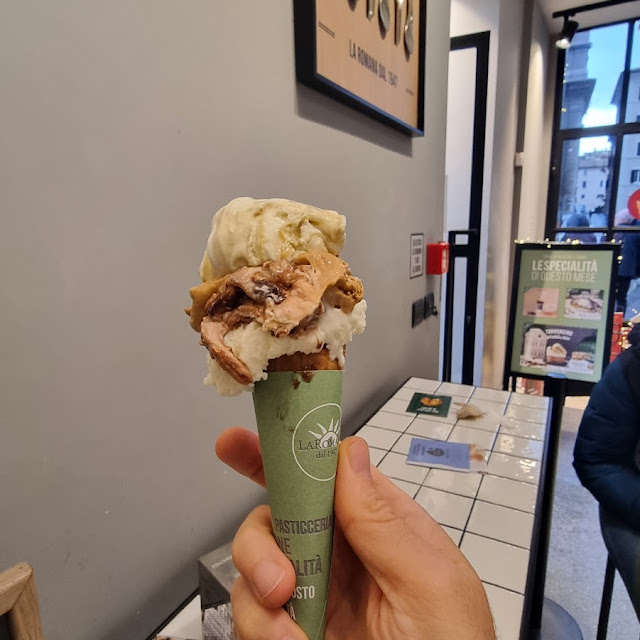 Pistachio and Hazelnut Chocolate