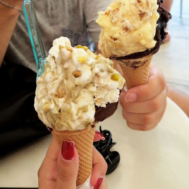 Gelato Al Pistacchio E Cioccolato Fondente