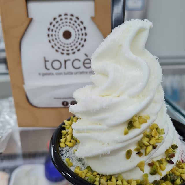 Yogurt Con Pistacchi