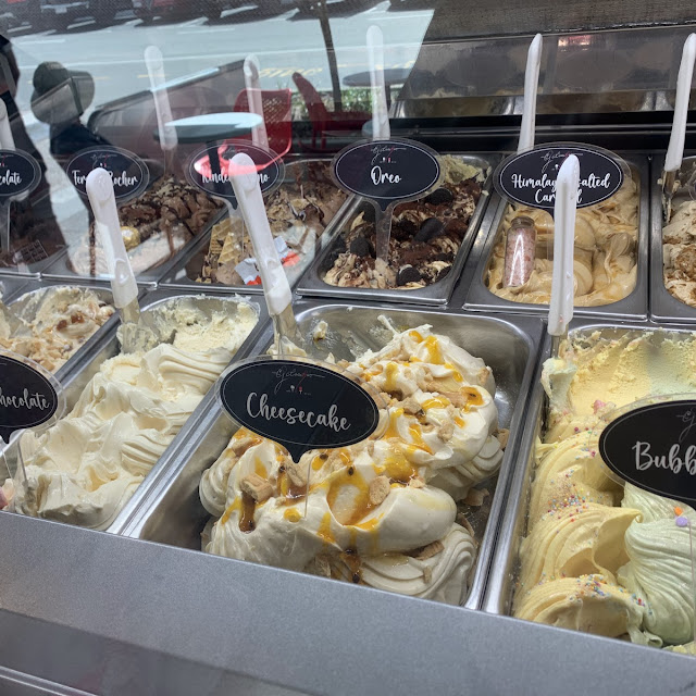 Ice Cream Sundaes