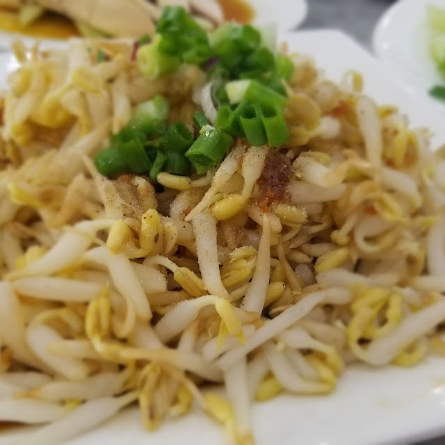 Crunchy Bean Sprouts