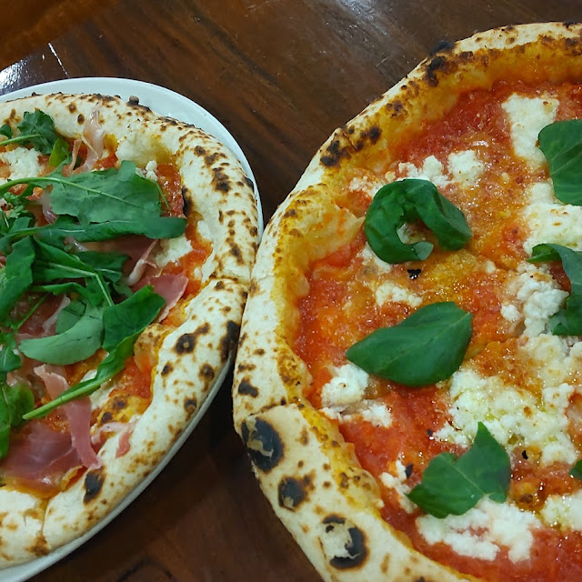 Rosa Bianca Pizza