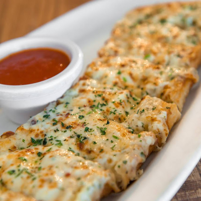 Cheesy Garlic Bread