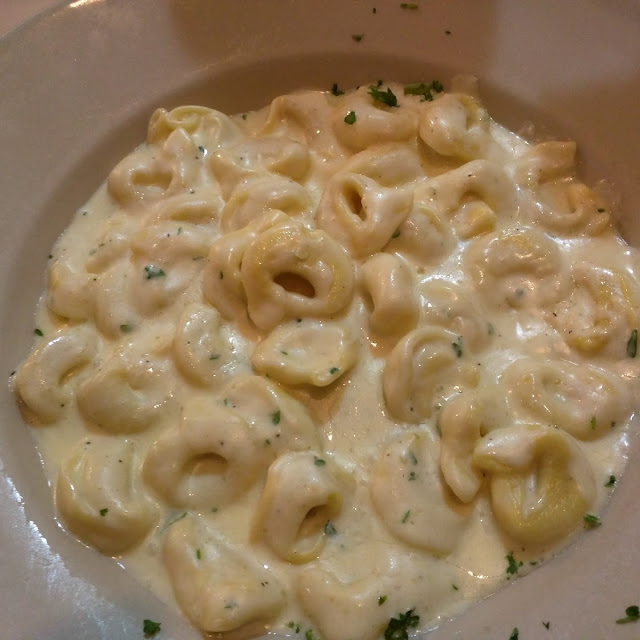 Tortellini Alfredo