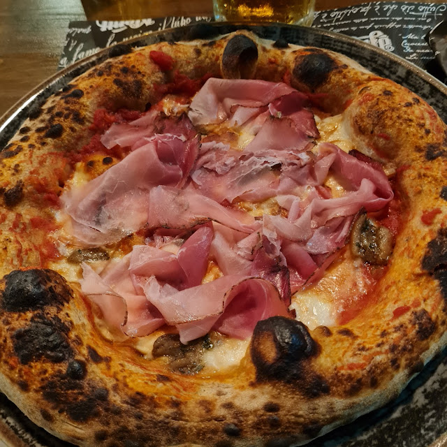 Pizza Luca