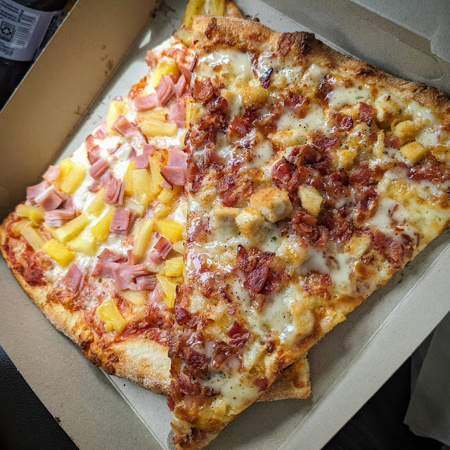 Hawaiian Pizza