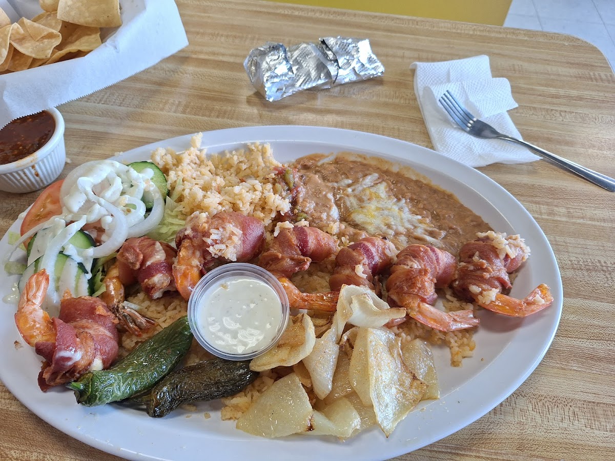 Gloria's Mexican & Amer Food