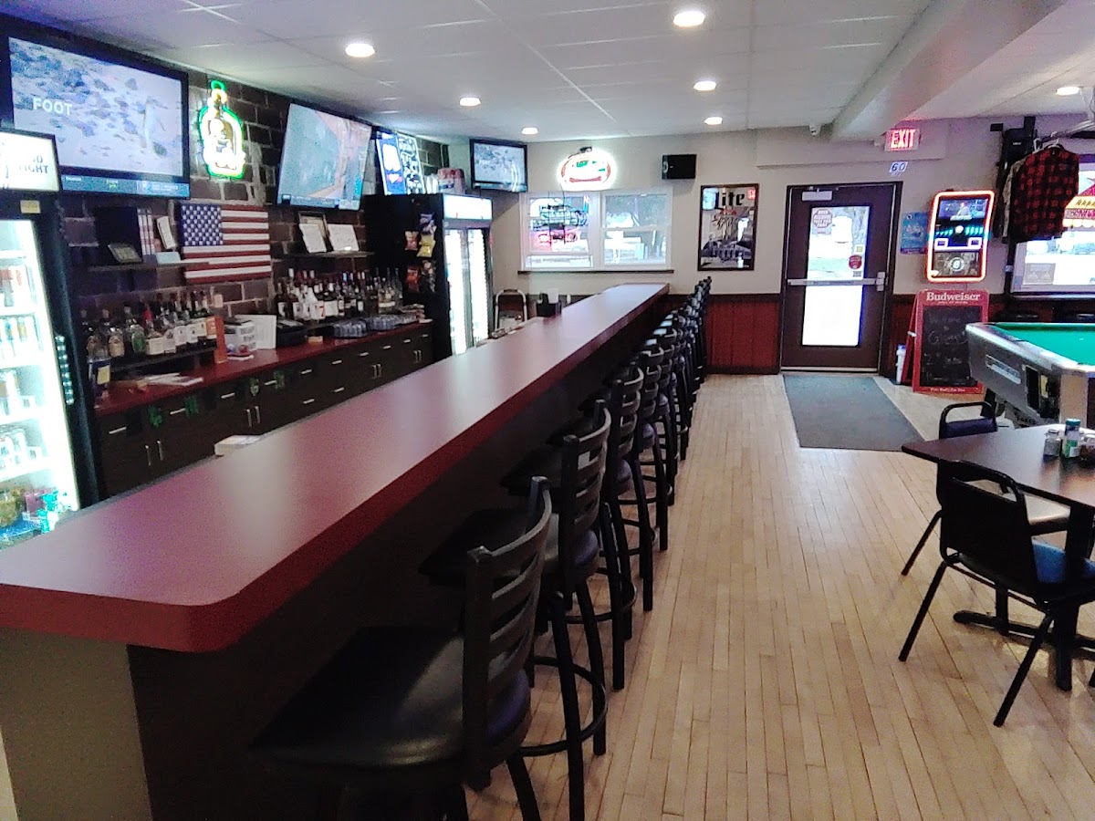 Glovers Bar and Grill