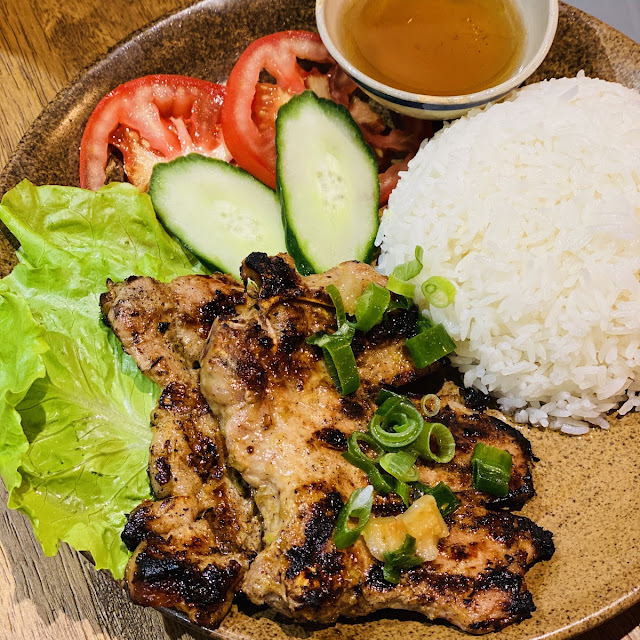 Rice with Grilled Pork Chop and Fried Egg