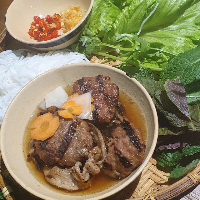 Vietnamese Shake Beef Rice