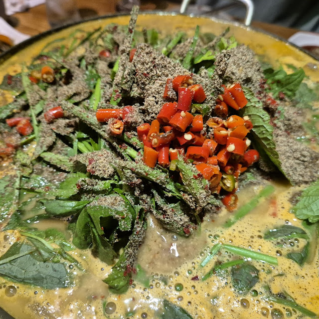 염소전골 goat hot pot