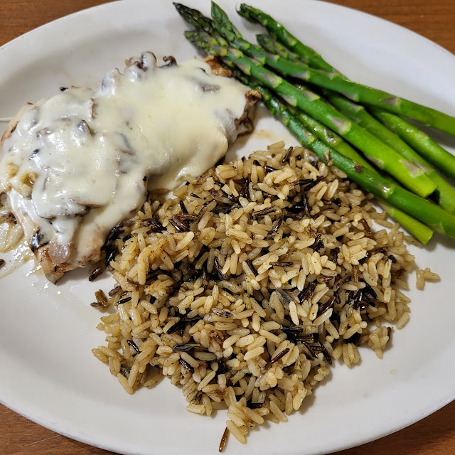 Chicken with Mushrooms and Cheese