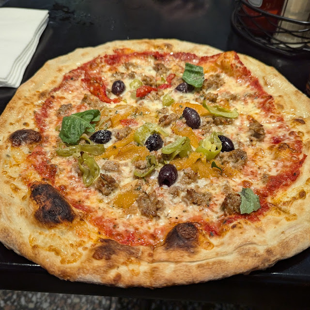 Sausage Peppers Pizza