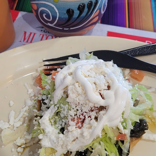 Sope de Rajas Con Queso