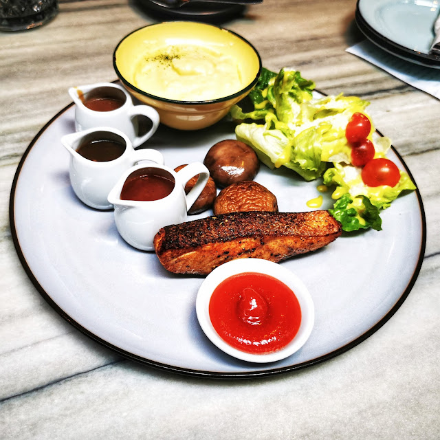 Salmon Cassava