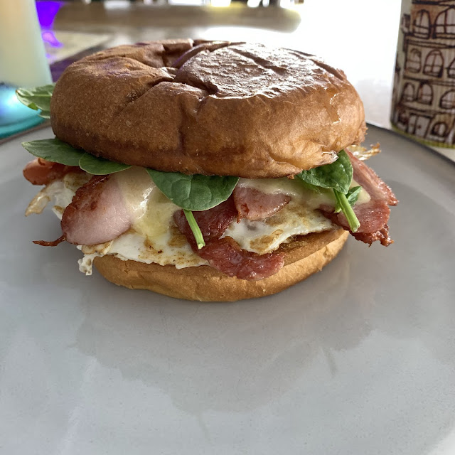 Breakfast Roll