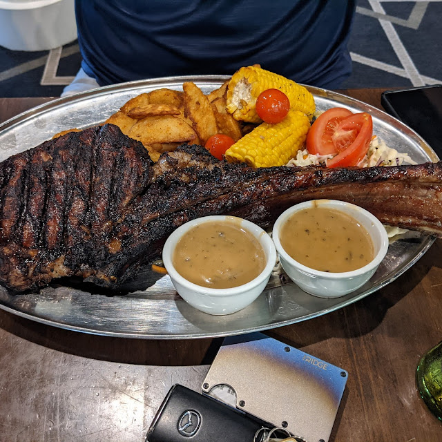 Tomahawk Steak