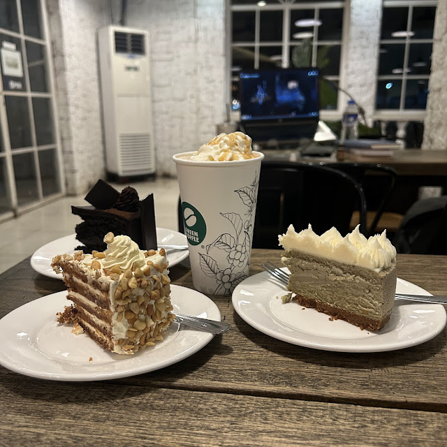 Tiramisu Cake