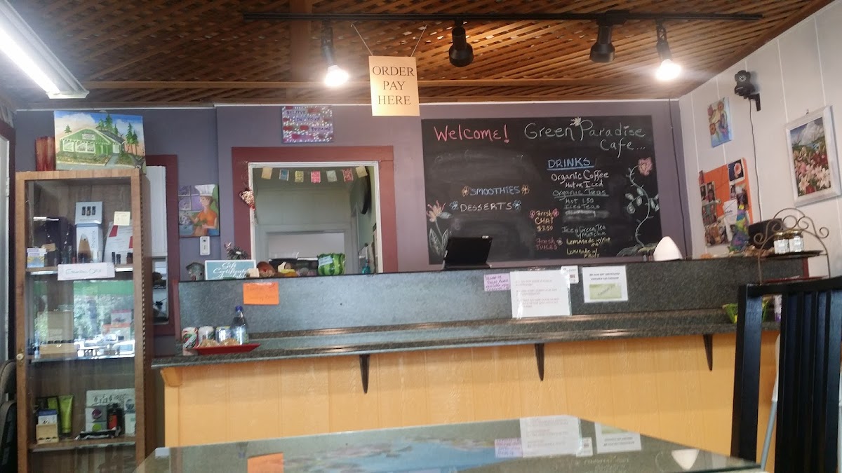 Green Paradise Cafe